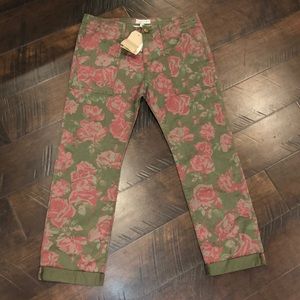 ❤️NWT❤️ Current/Elliott Cuffed Floral Chino Pants
